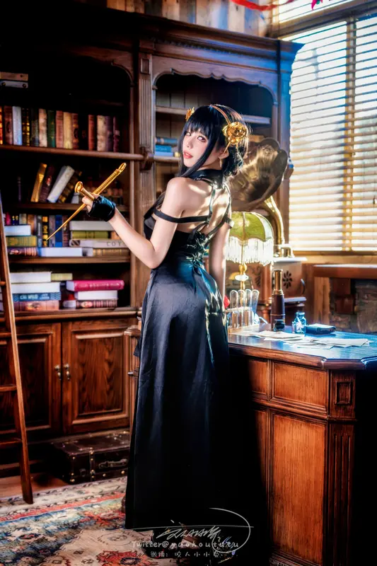 24年3月作品 约尔太太 - 咬一口兔娘